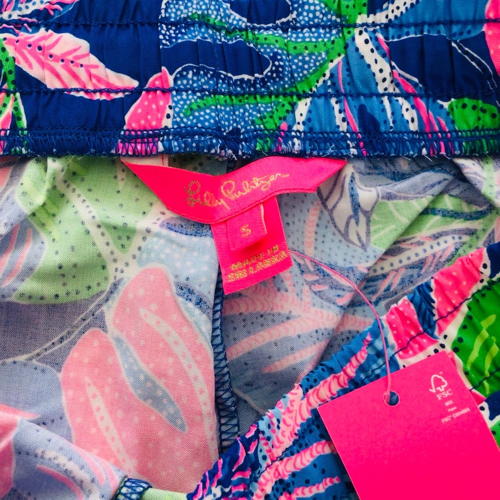 NWT Lilly Pulitzer Katia Mid Rise Shorts Beleaf In Yourself NWT In Package Blue - Picture 7 of 9